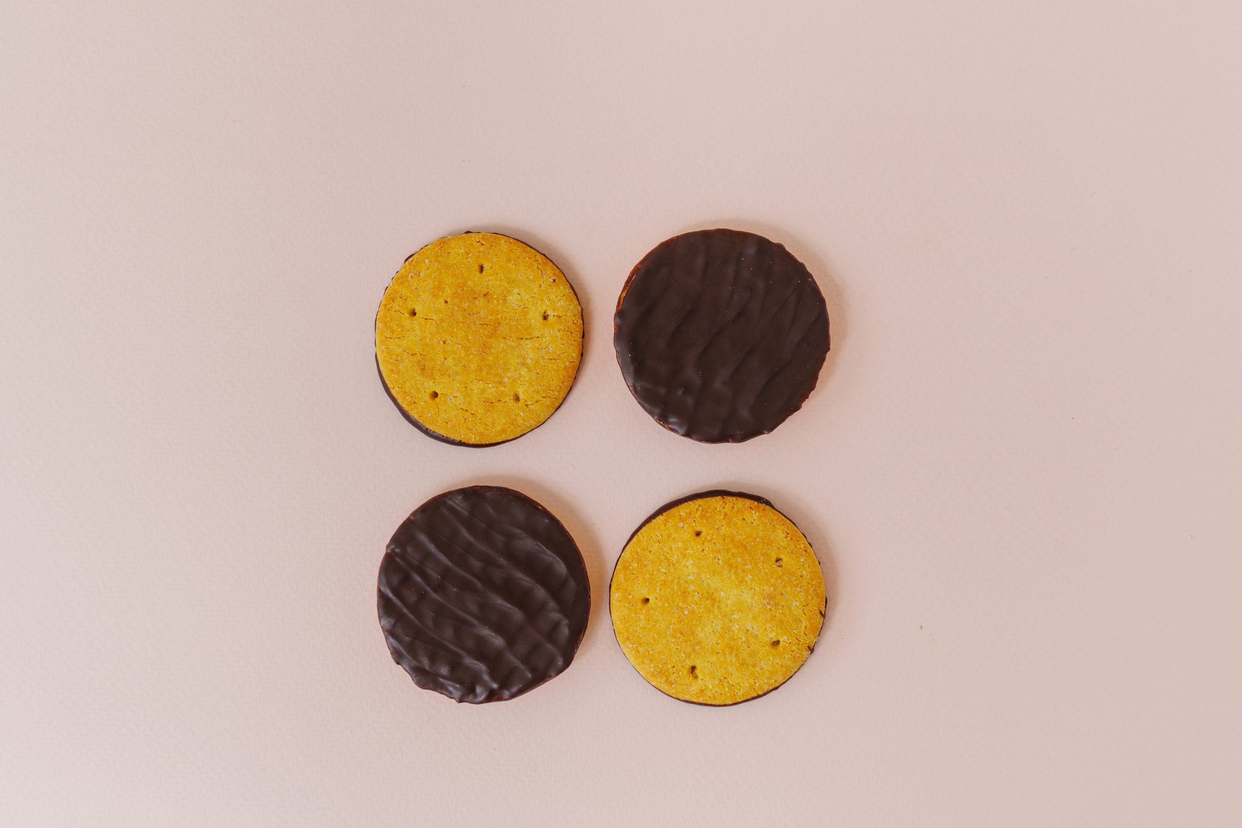 bolachas de chocolate saudáveis, sem açúcares