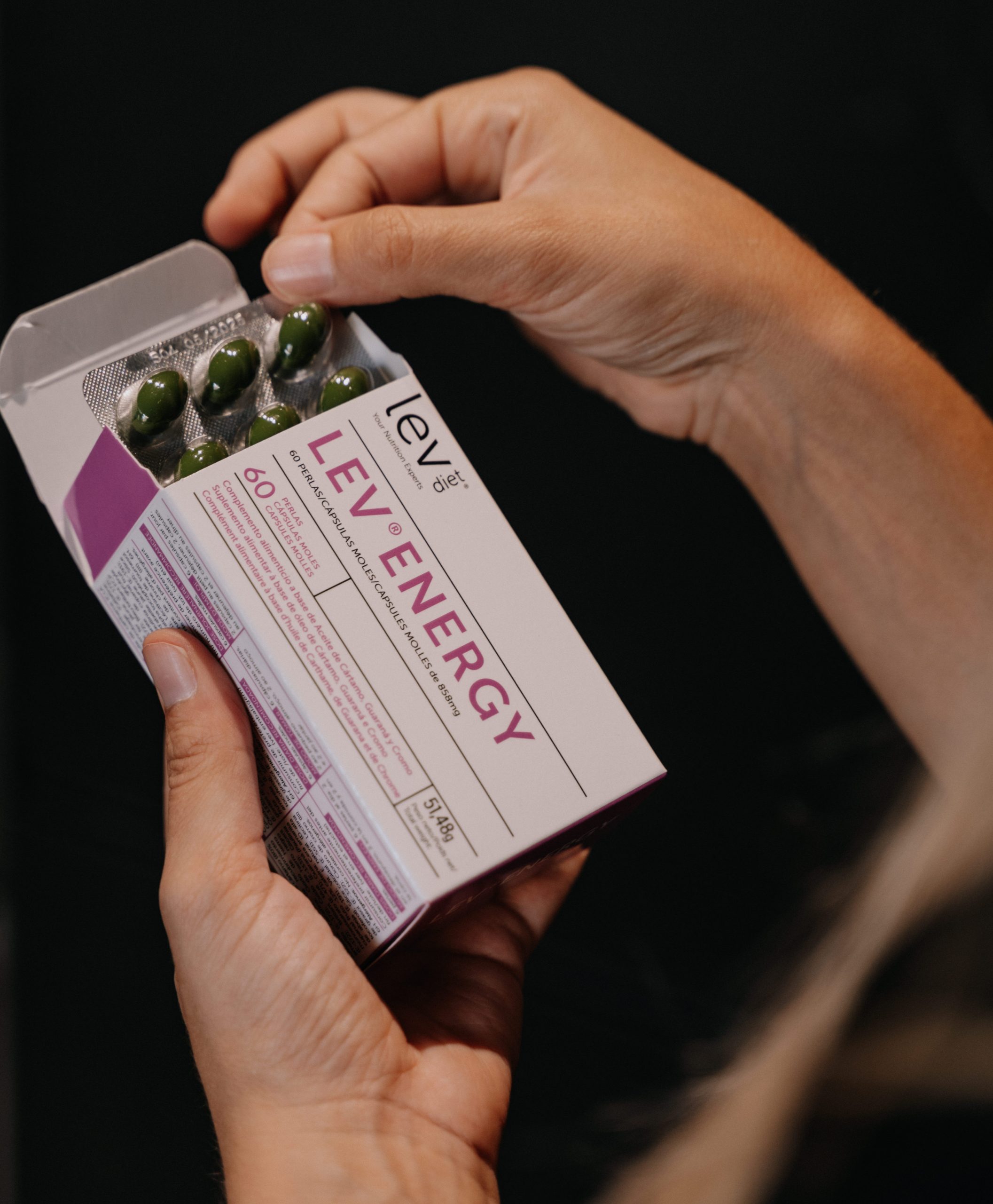 Suplemento alimentar - Lev Energy para promover a sensação de saciedade e conferir energia