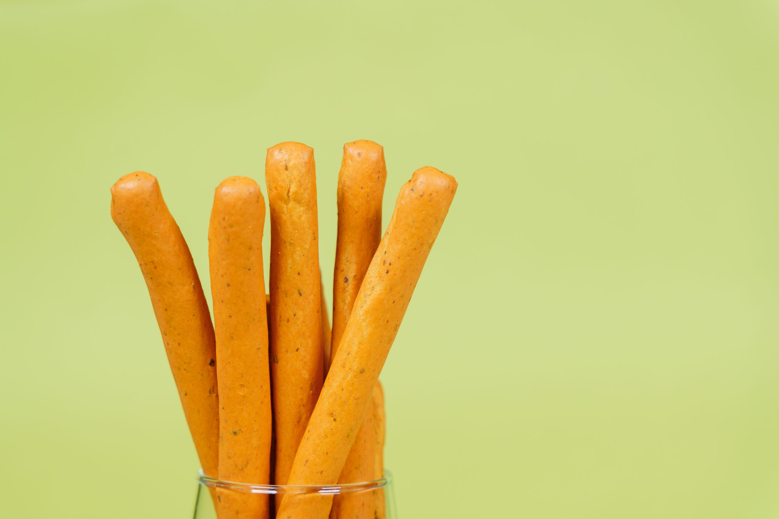 grissinis tomate e orégãos, snack salgado saudável, apto para dieta, uma sugestão de petisco