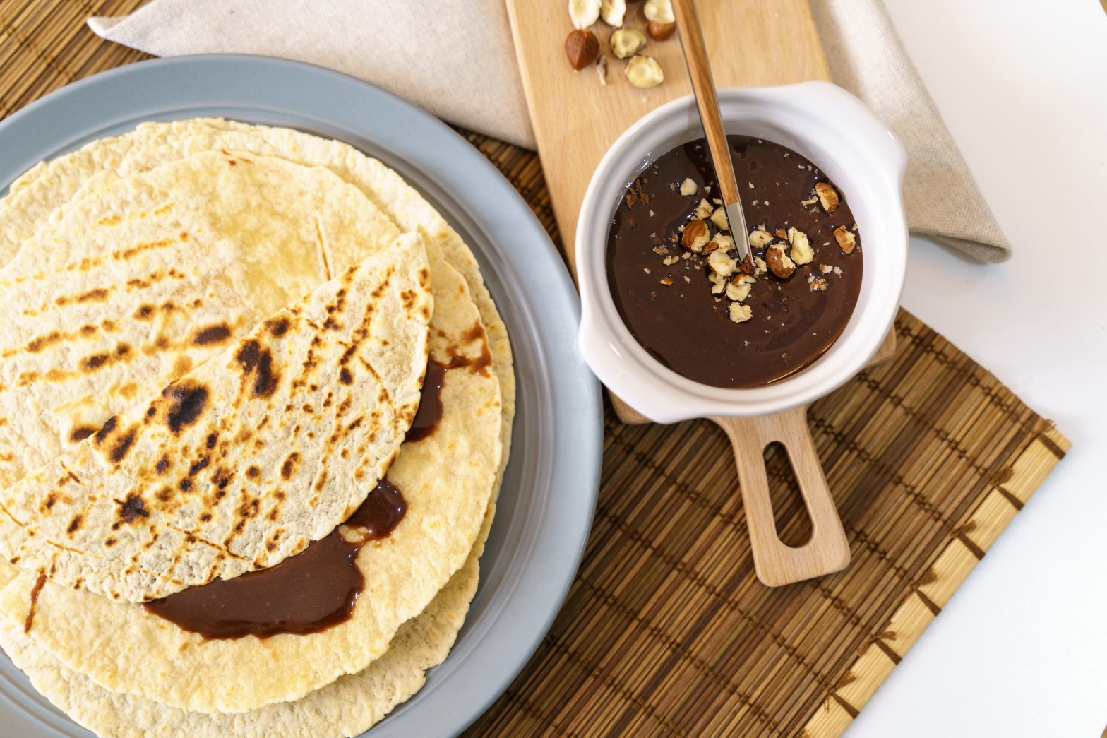 duos Lev, wrap grelhado recheado com nutellev, uma opção saudável, deliciosa e apta para dieta