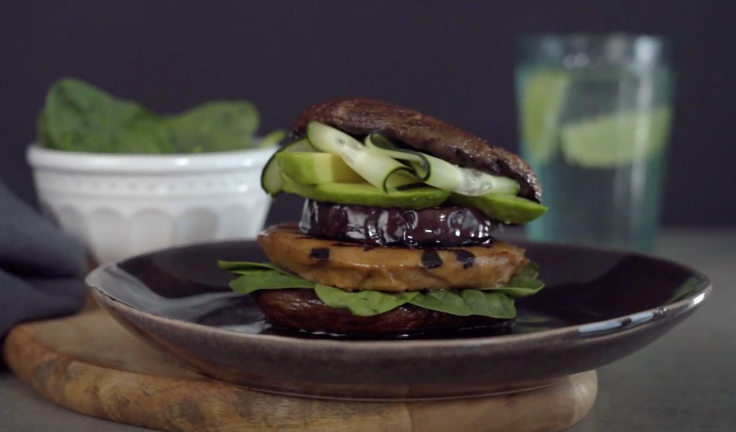 Receita vegetariana lev de Portobello Burguer