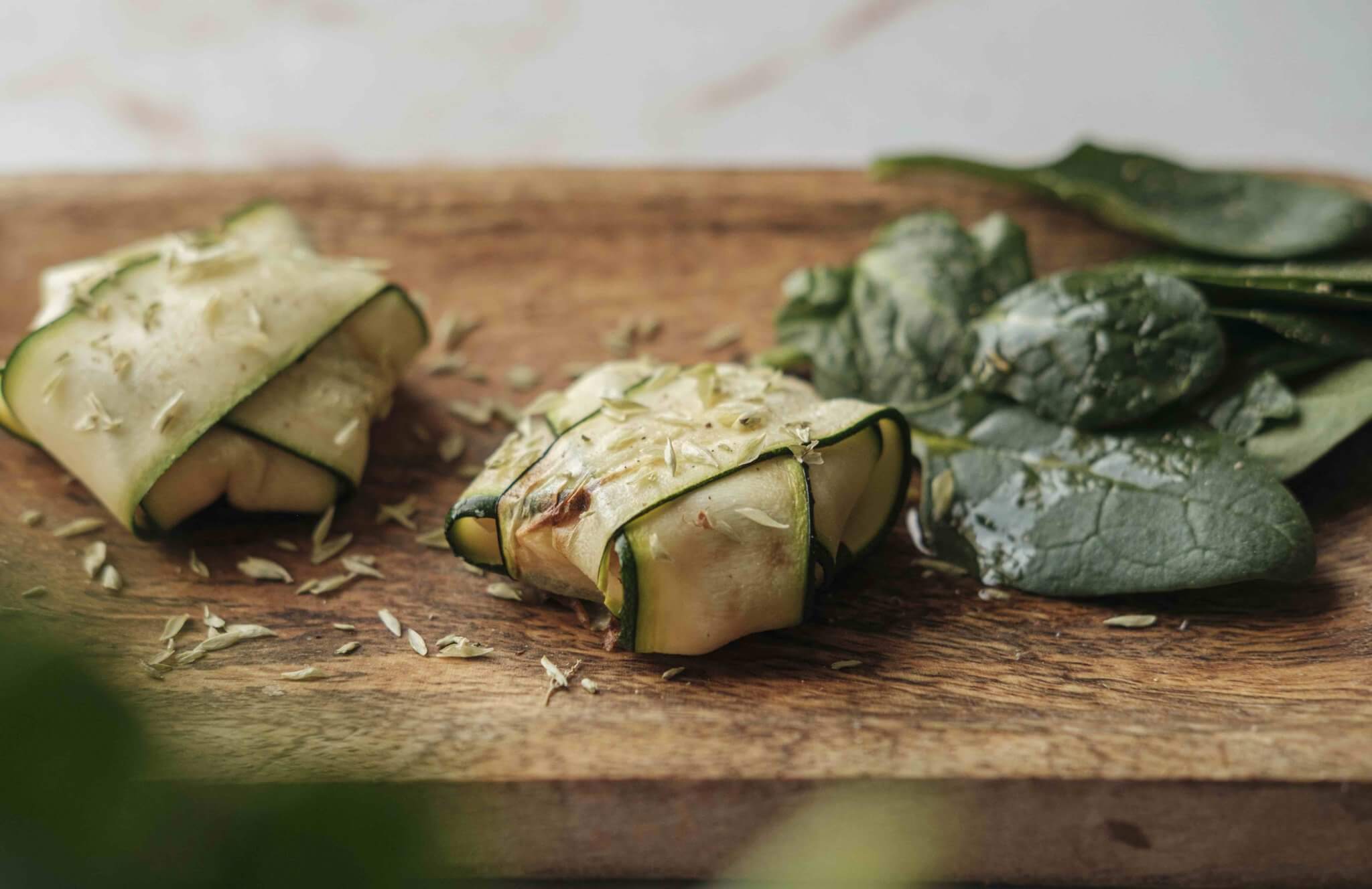 salmão embrulhado em curgete