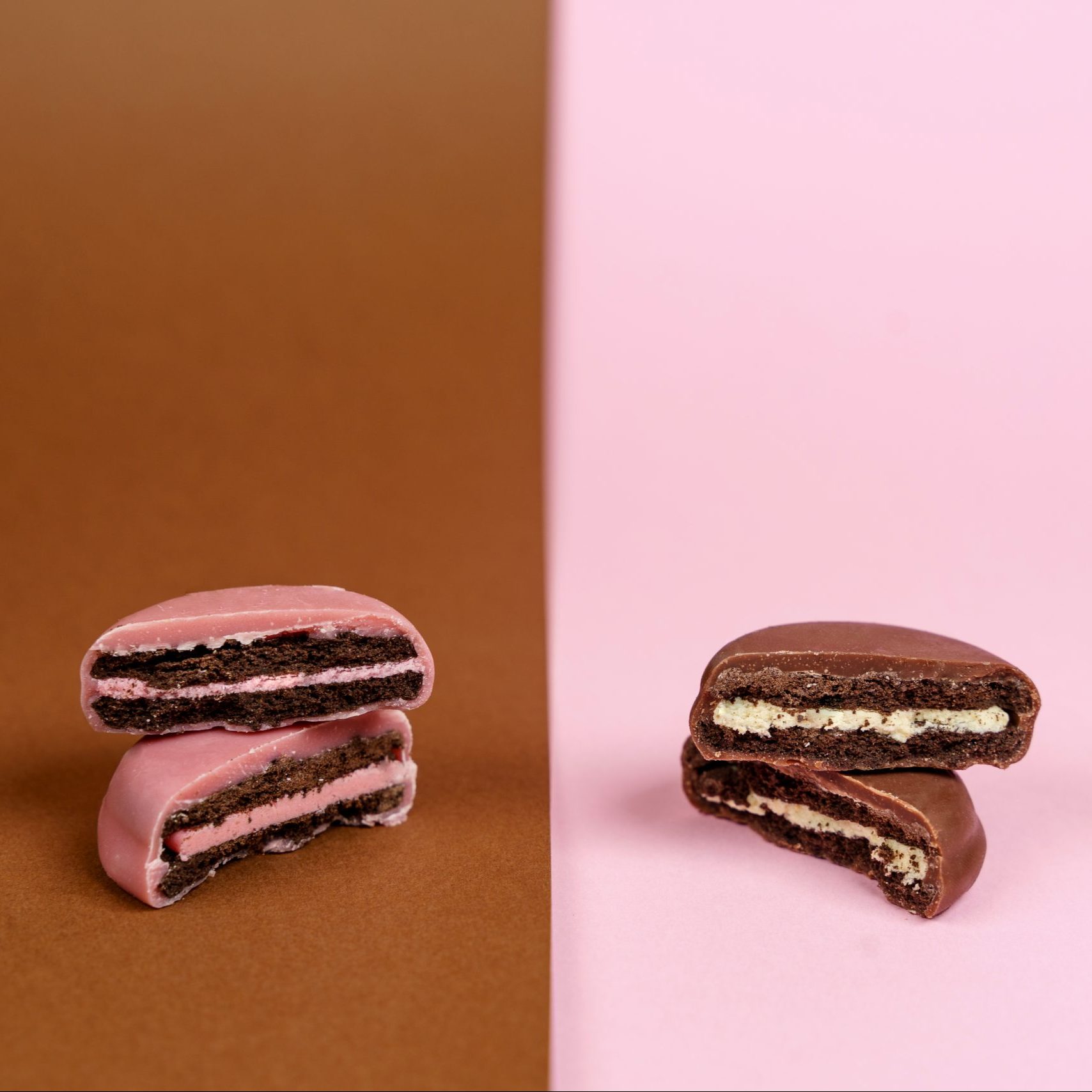 Bolachas double choc com caramelo salgado/creme de nata e cobertura de chocolate, sem açúcar, rico em proteína