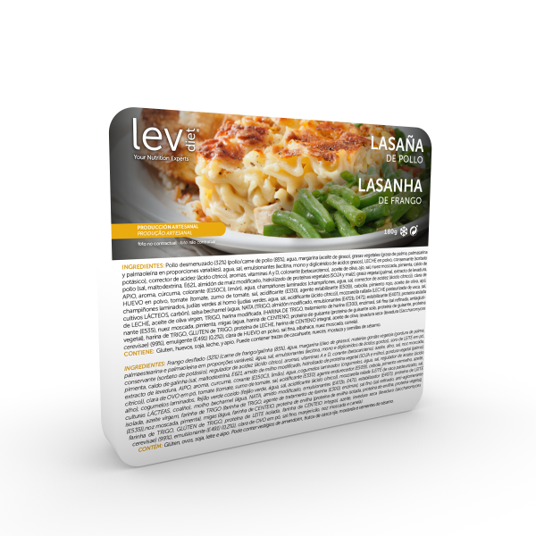 Lasanha de frango com feijão verde e cogumelos: refeição pronta a consumir, saudável e dietética